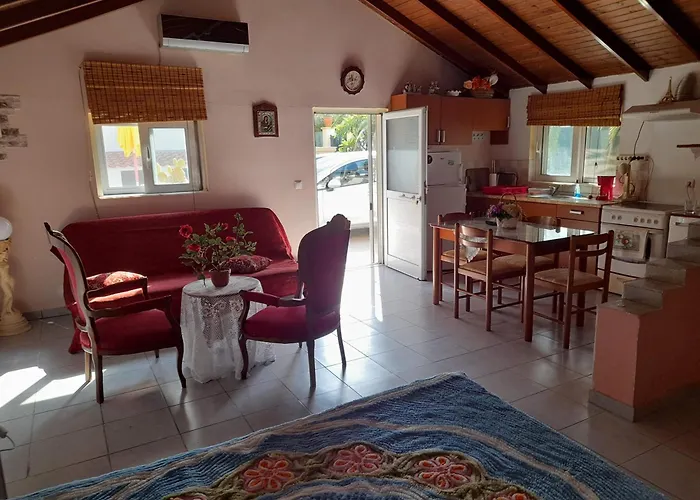 Rianna بيت للعطل Theológos